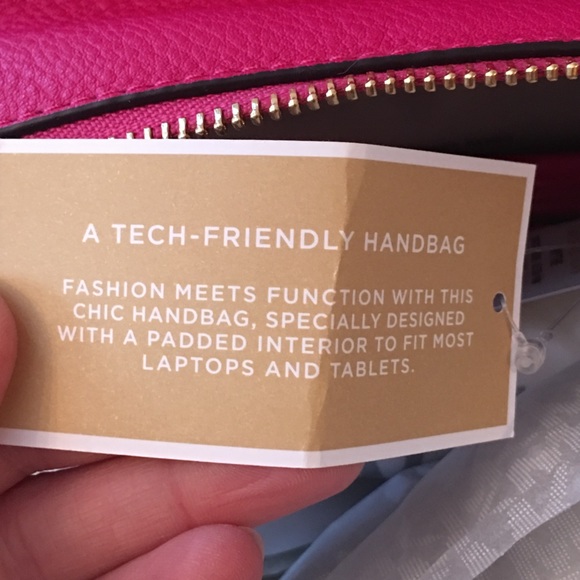 LAST ONE! NWT Michael Kors LG Wythe Backpack - Picture 4 of 8